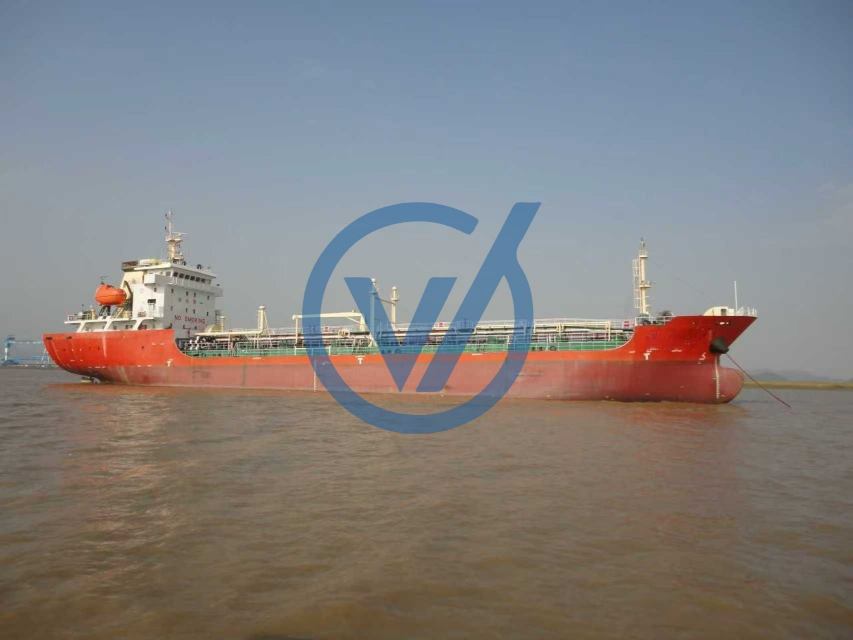 4255 DWT OIL TANKER SHIP 
